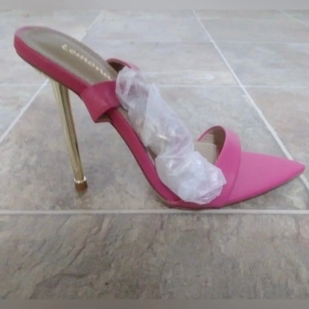 Super Sexy High Heel Sandals size: 7.5 - Picture 10 of 11